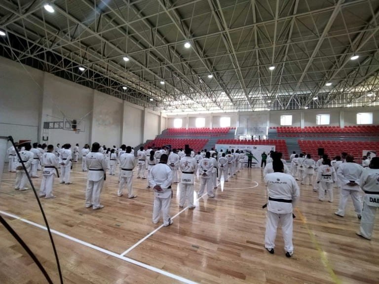 Certifican a entrenadores de Taekwondo en Metepec
