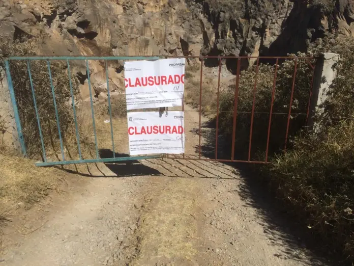 Clausuran mina donde se registró derrumbe en Toluca; no tenía permiso ambiental