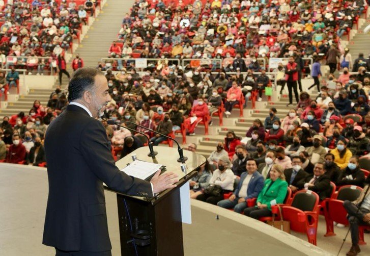 #Metepec reparte becas para cerca de 4 mil estudiantes de la demarcación