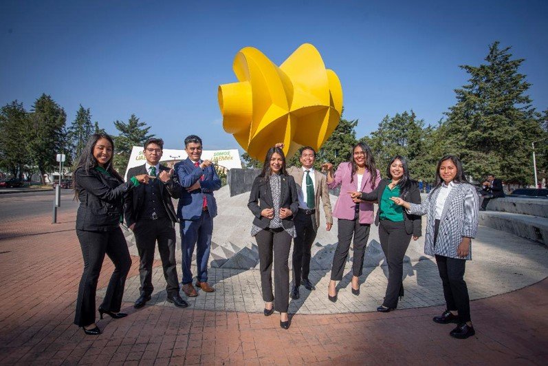 Alumnos de la UAEMéx obtienen primer lugar en el Maratón Digital de Cultura Tributaria  