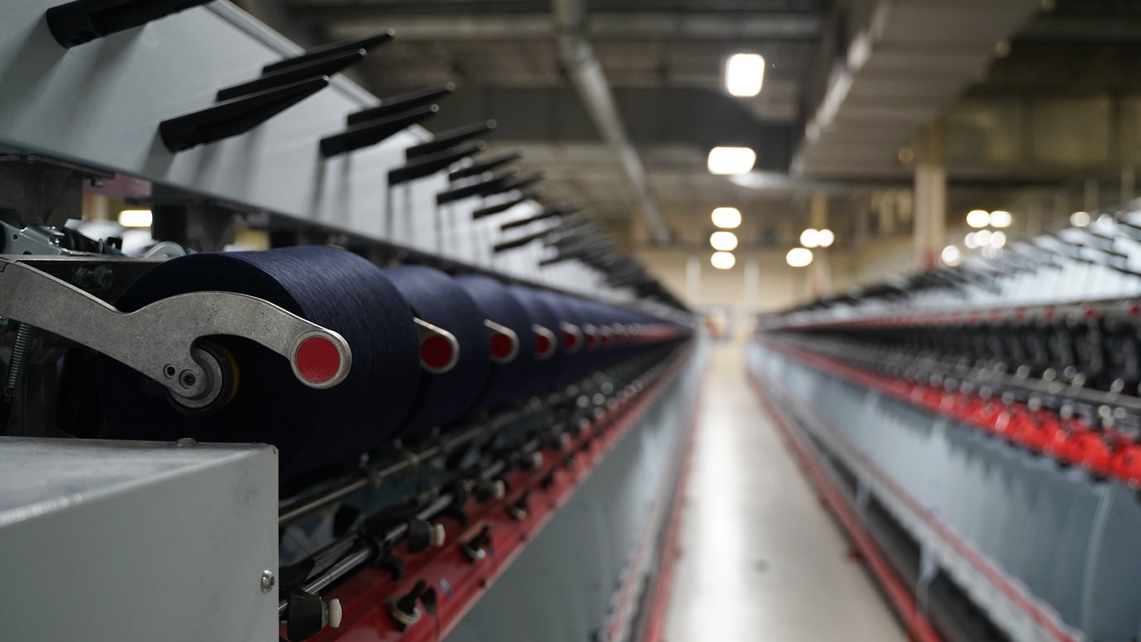 Del Mazo confirma que Coats invertirá 13.5 mdp para planta textil en #Toluca