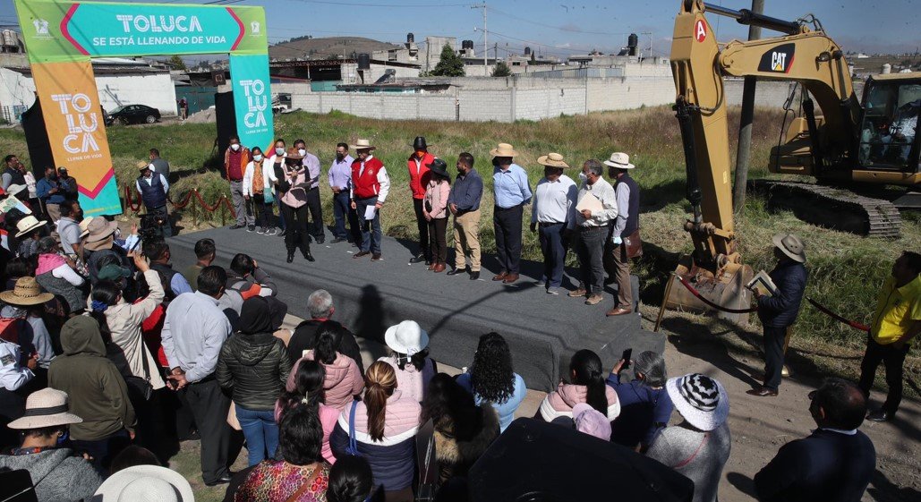 #Toluca inicia construcción del Colector Pluvial Jicaltepec Autopan