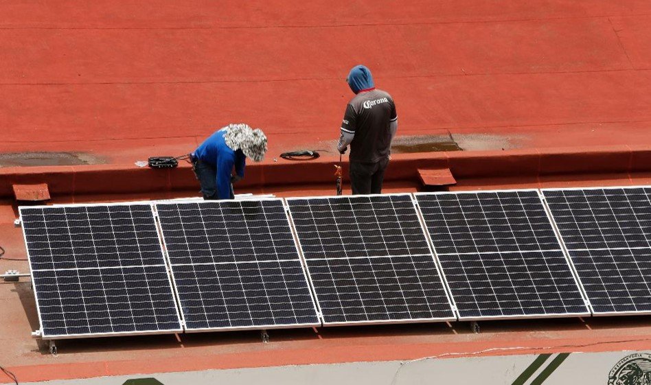 Continúa  #UAEMéx con instalación de paneles solares