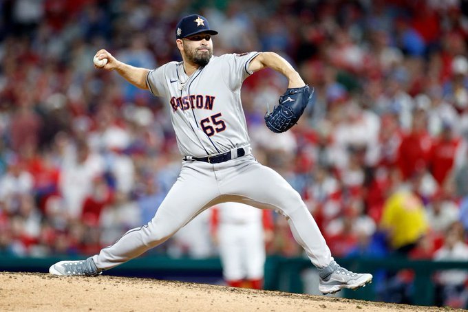 Buen juego del mexicano José Urquidy con los Astros en juego 3 de la Serie Mundial