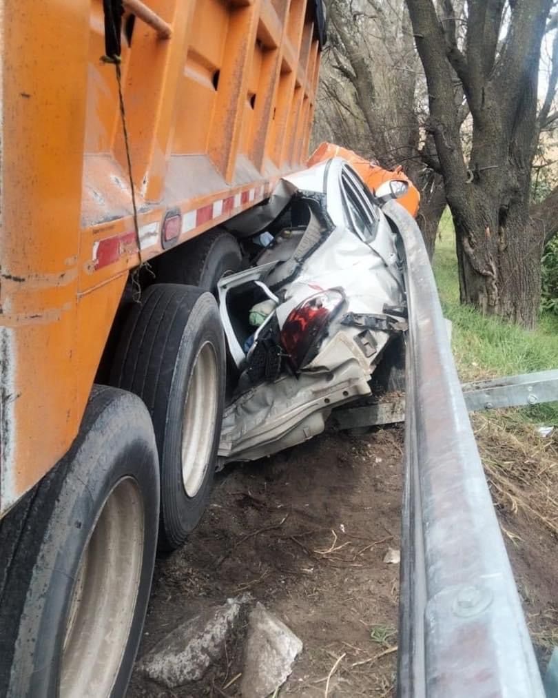 OJO: Al menos 3 muertos y 6 heridos tras fatal carambola en la Toluca-Atlacomulco