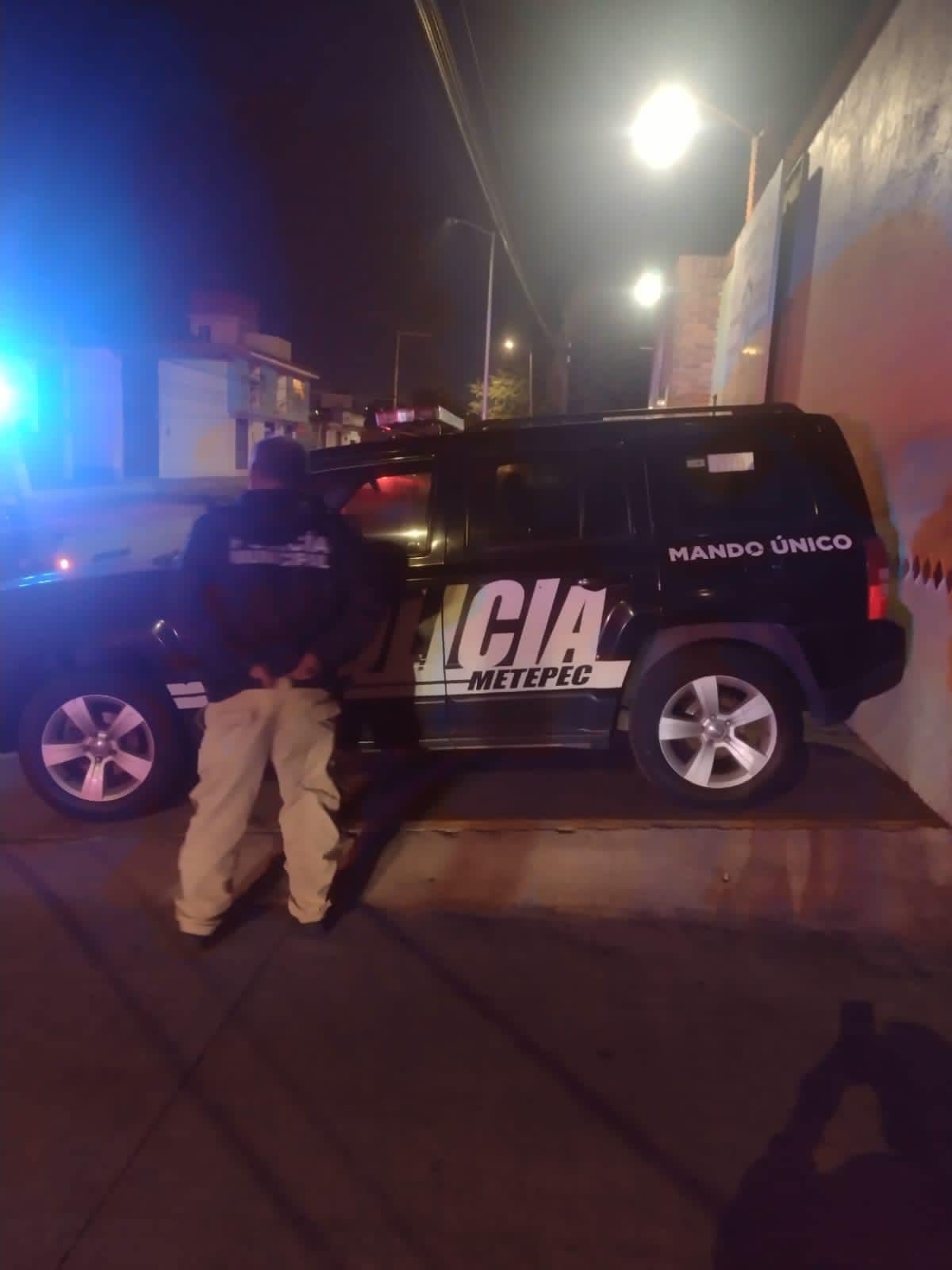 Ataque en CBT de #Metepec habría sido en respuesta al bullying; ayuntamiento refuerza seguridad