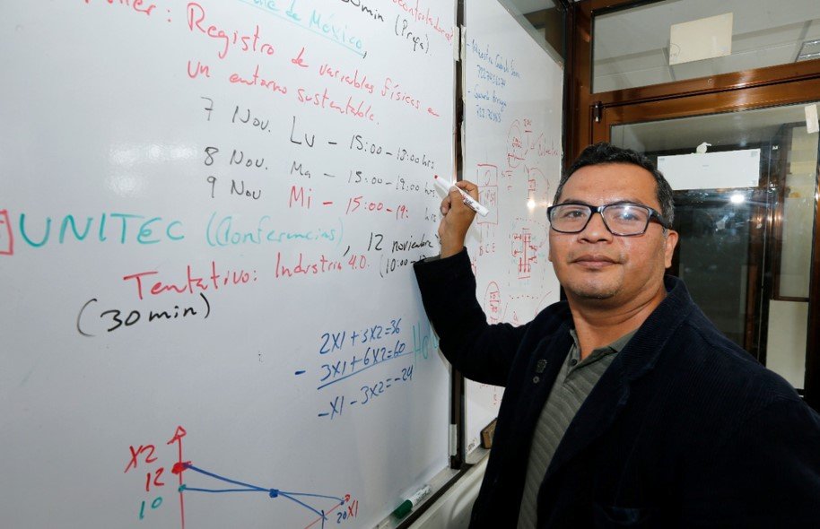 Centro Valle de México de la #UAEMéx investiga aplicaciones de polímero PVDF en diferentes áreas