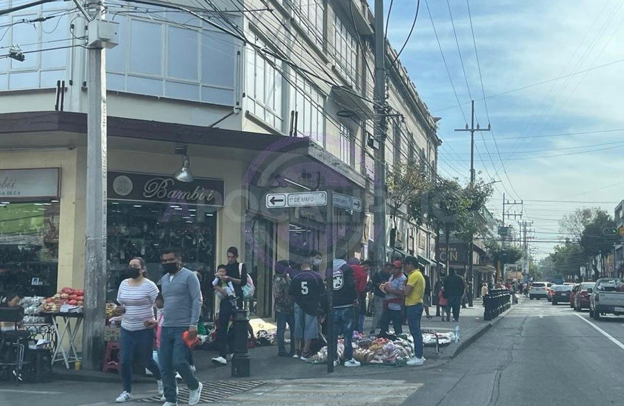 Comercio del centro de #Toluca sin incremento en ventas, ambulantes la causa
