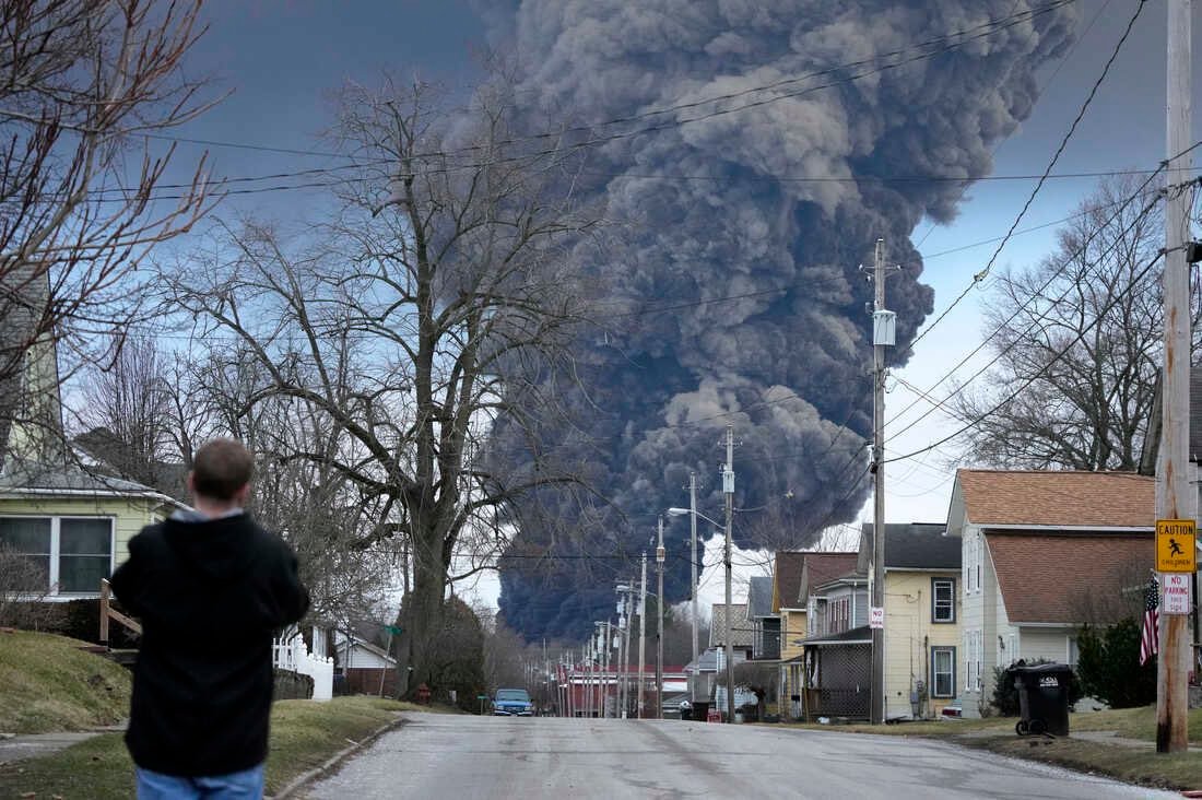 Lo que se sabe del desastre ambiental por accidente de tren en Ohio