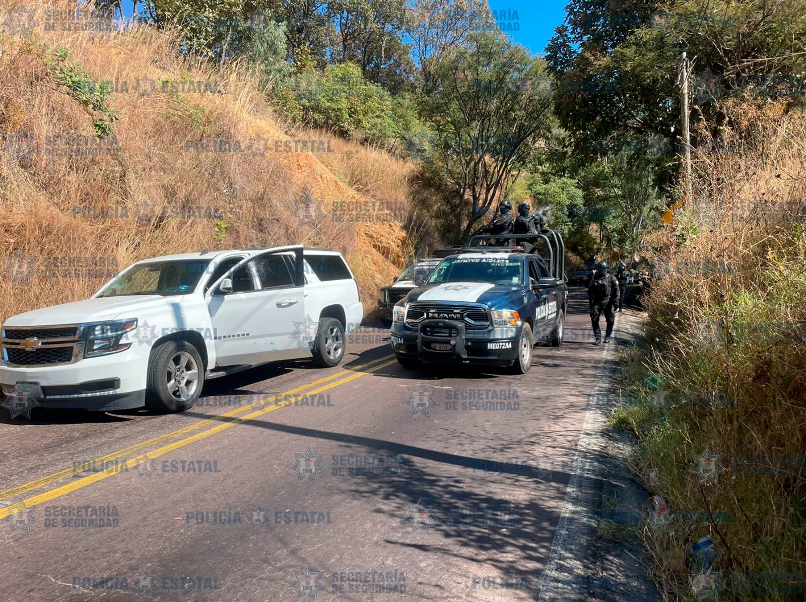 Recuperan en #Tejupilco camioneta de lujo robada en Toluca