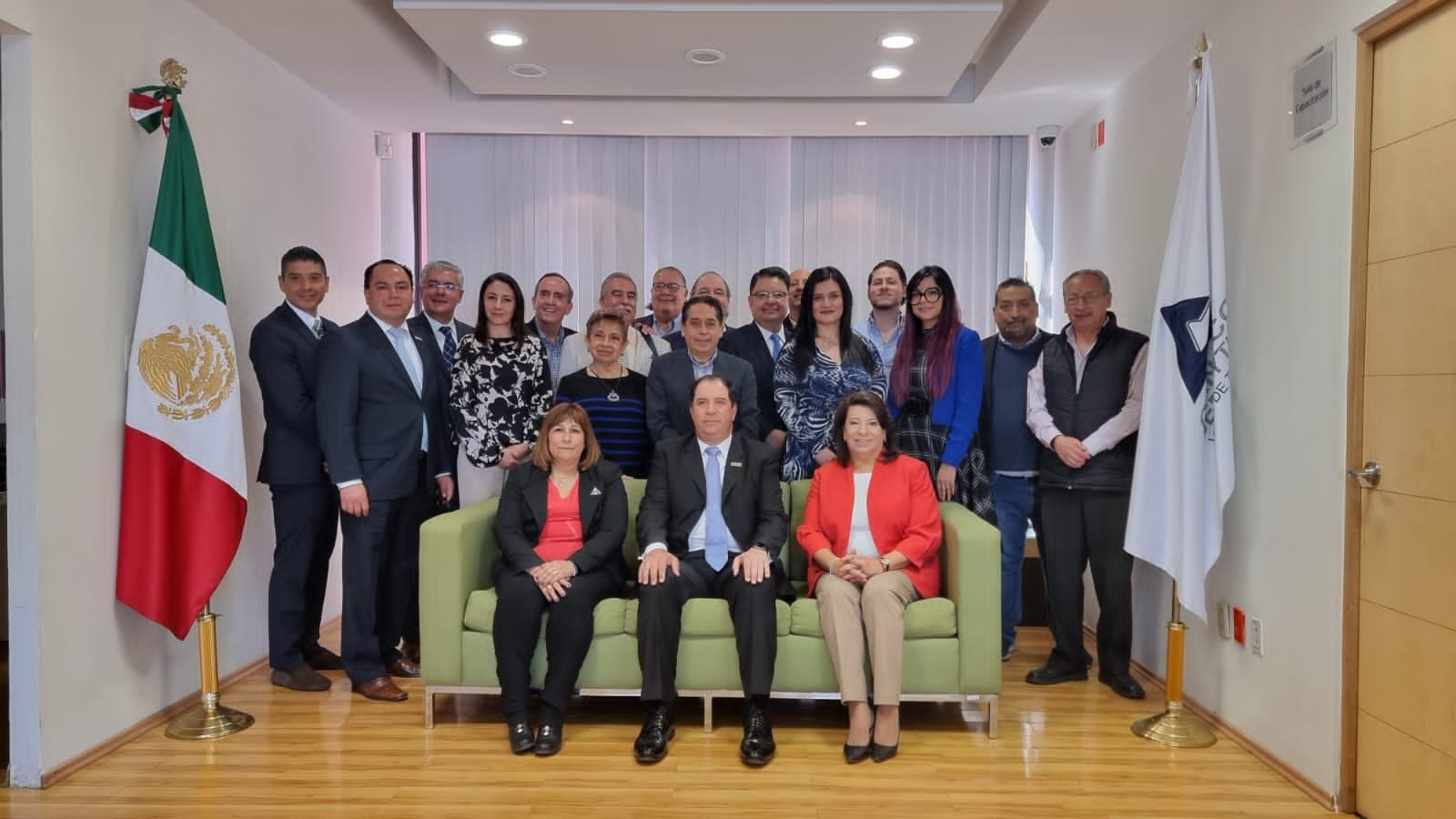 Reeligen por un periodo más a Jorge Luis Pedraza Navarrete como presidente de la CANACO SERVYTUR Valle de Toluca