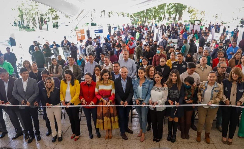 Más de 2 mil vacantes en Feria del Empleo #Toluca 