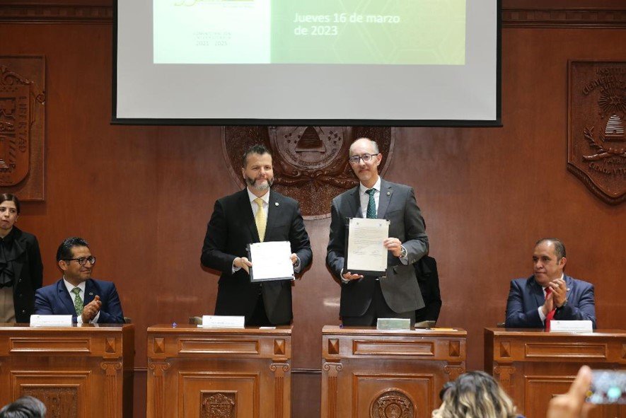 #UAEMéx suscribe convenio con el TRIJAEM