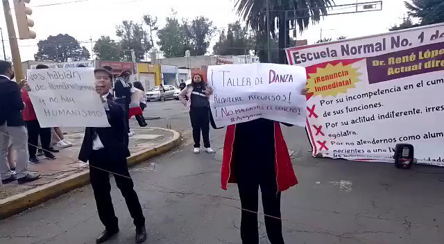 Realizan paro en Escuela Normal No. 1 de #Toluca