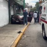 Se accidentan auto y autobús en el centro de #Toluca