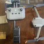 Decomisan drones, armas y dólares tras cateo en inmueble de #Acambay