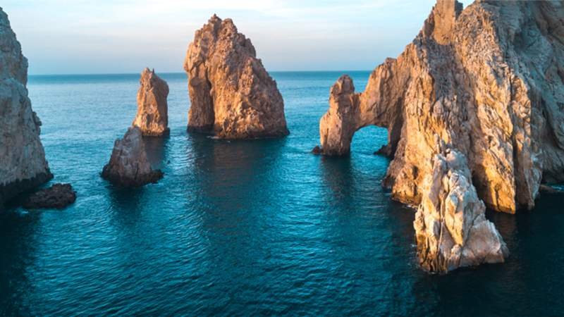 Estrenan vuelos de Toluca a Los Cabos a través de Viva Aerobús