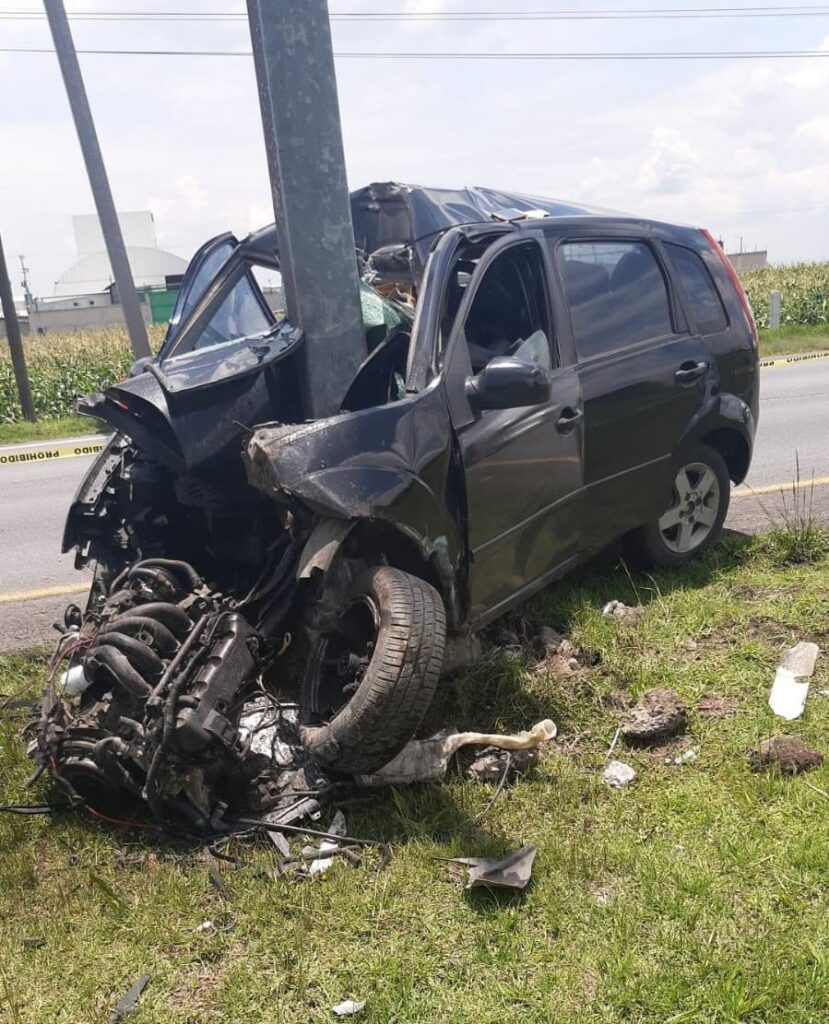 Trabajadora de Oxxo fallece en fuerte accidente en la Toluca ...