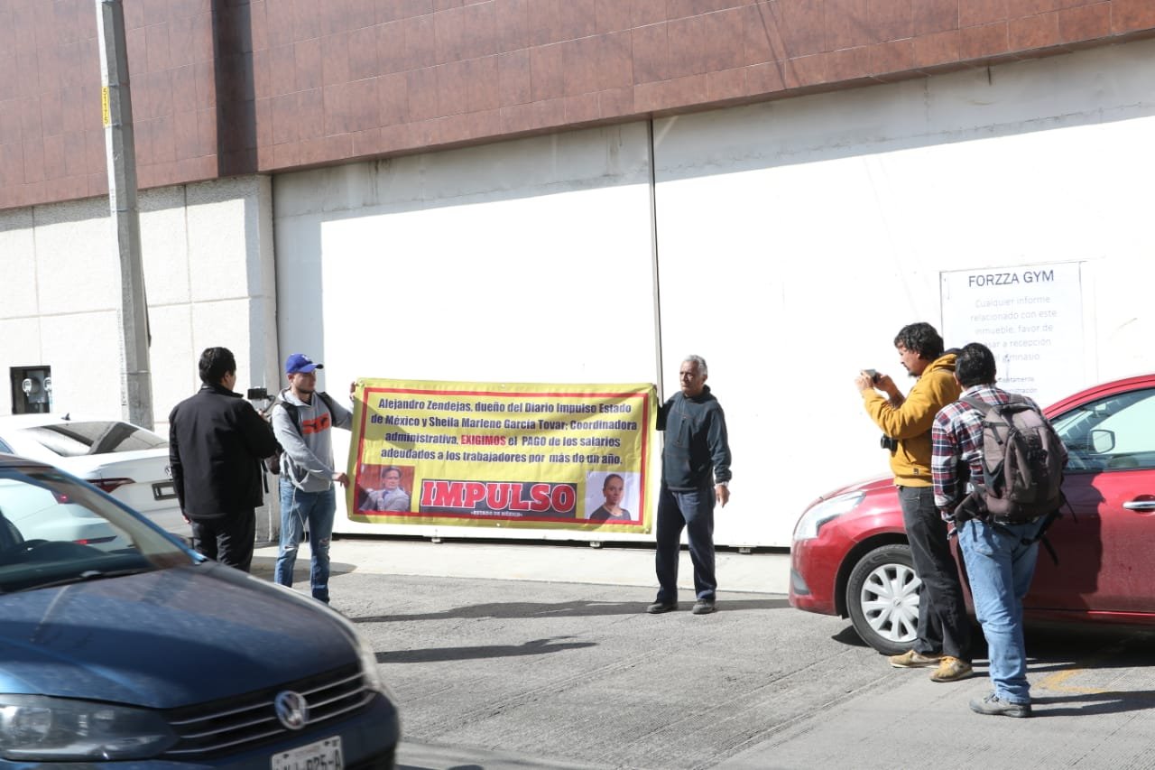 Trabajadores del periódico Impulso Estado de México denuncian falta de pago