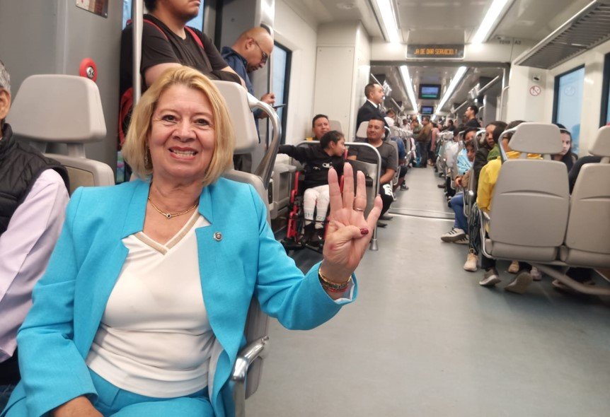 Diputada de Morena comprueba que Tren Interurbano es accesible para discapacitados