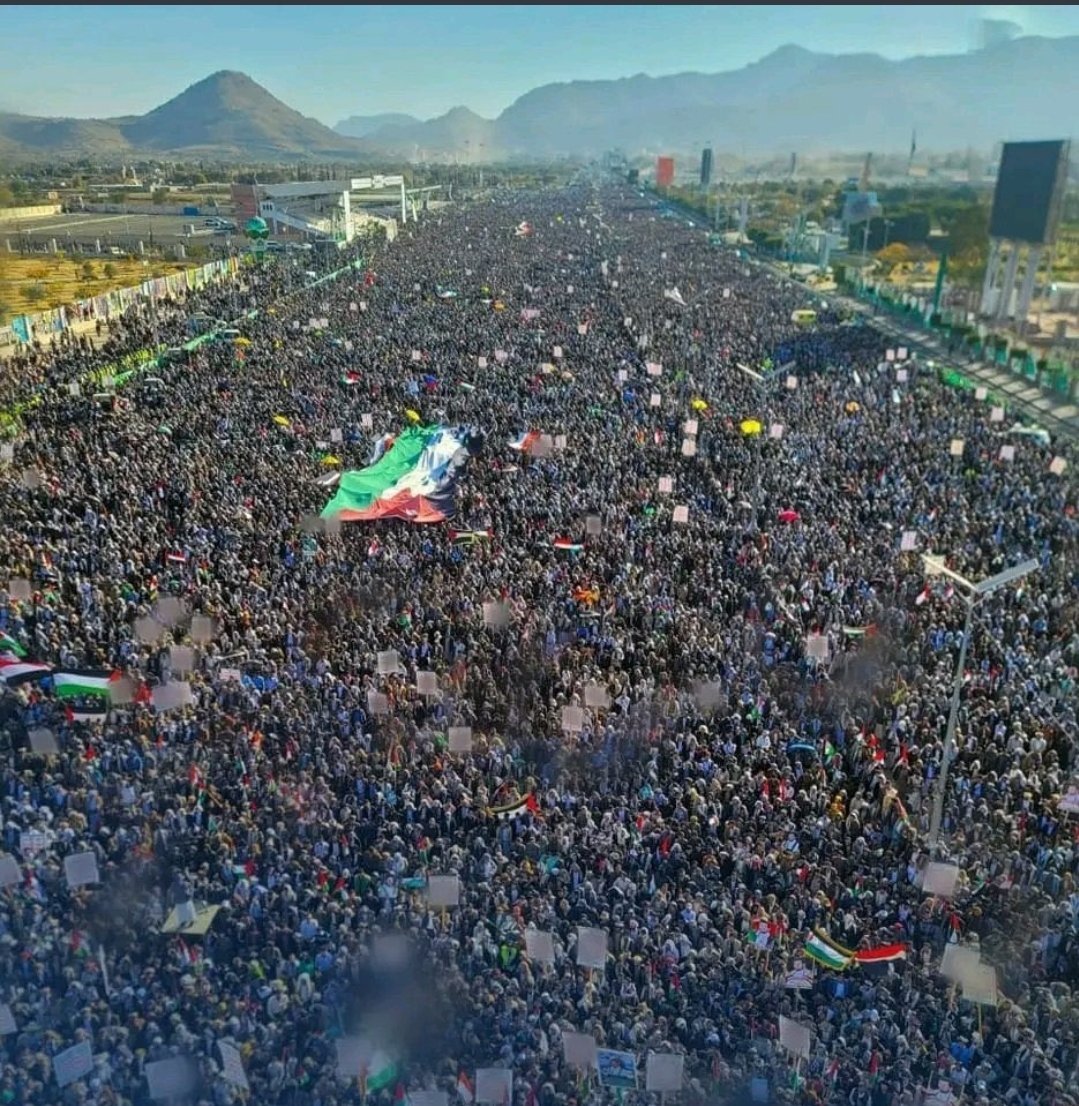 Masivas manifestaciones en Yemen en favor de Palestina y los rebeldes hutíes