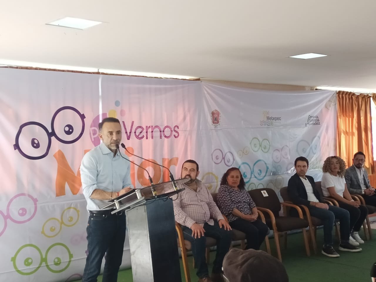 Exhorta Fernando Flores a seguir trabajando juntos por Metepec