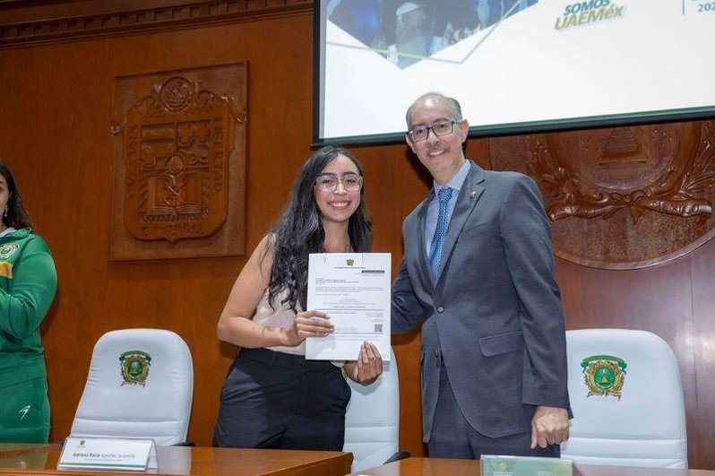 #UAEMéx inicia con entrega de más de 14 mil becas, apoyos o estímulos
