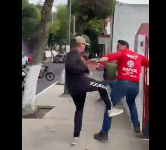 Agreden a golpes a candidato del PRI en Cuajimalpa. Video