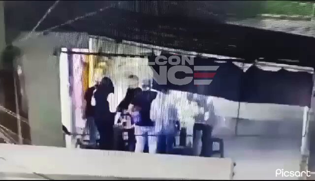 Separan a agentes de la fiscalía mexiquense por desmanes en chelería de #Ecatepec. Video