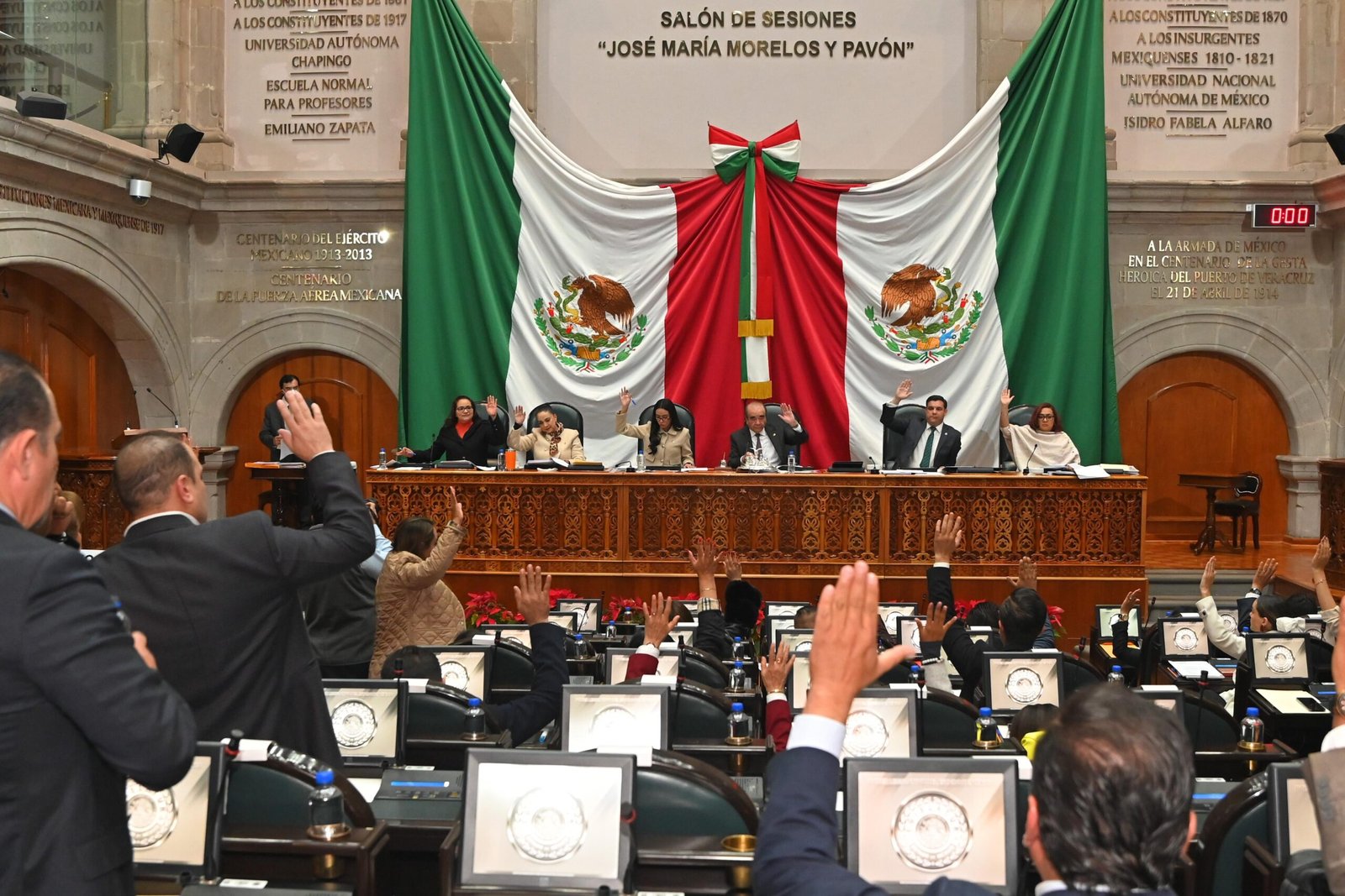 Legislatura mexiquense aprobó descuentos a contribuyentes cumplidos