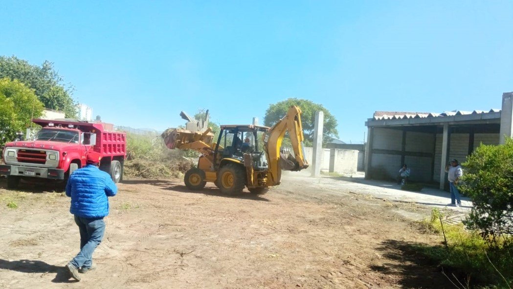 Con documentación falsa se apropian de terreno en #Toluca