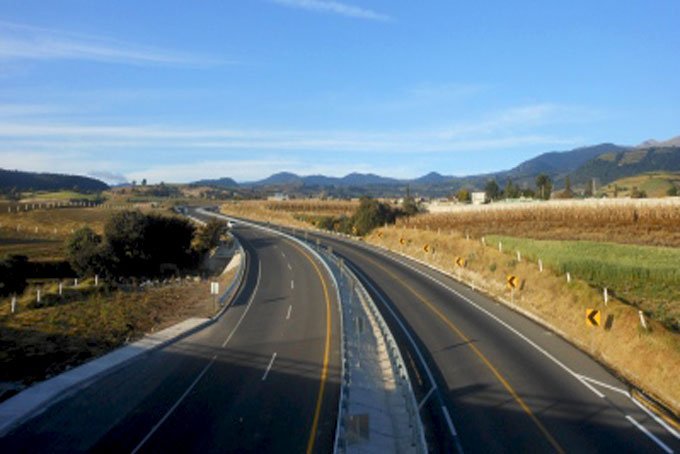 Diputados mexiquenses plantean revisar estado de la autopista Tenango-Ixtapan de la Sal