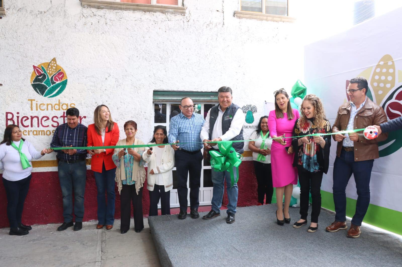 Manuel Vilchis inaugura tercera Tienda del Bienestar en #Zinacantepec