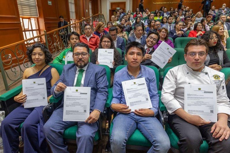 #UAEMéx refuerza su compromiso con la excelencia educativa: entrega más de 16 mil becas y apoyos