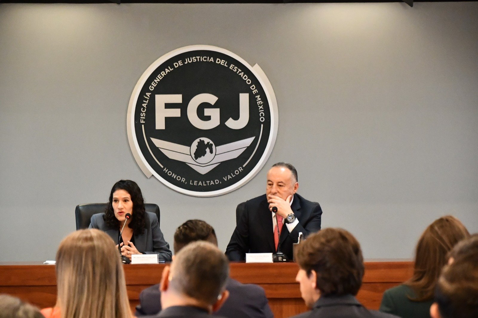 Fiscalías de la CDMx y Edoméx fortalecen colaboración