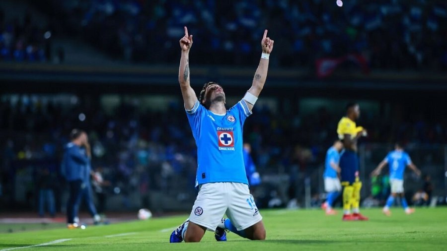 Cruz Azul toma ventaja ante América en las semifinales de LigaMx. Video