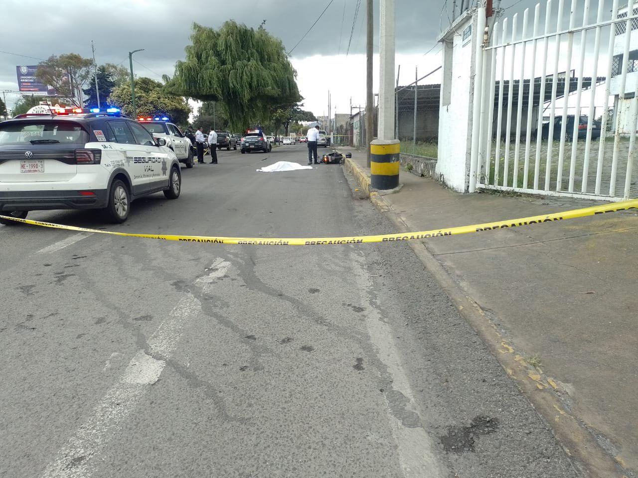 Motociclista pierde la vida tras accidente en la Tenango-Toluca