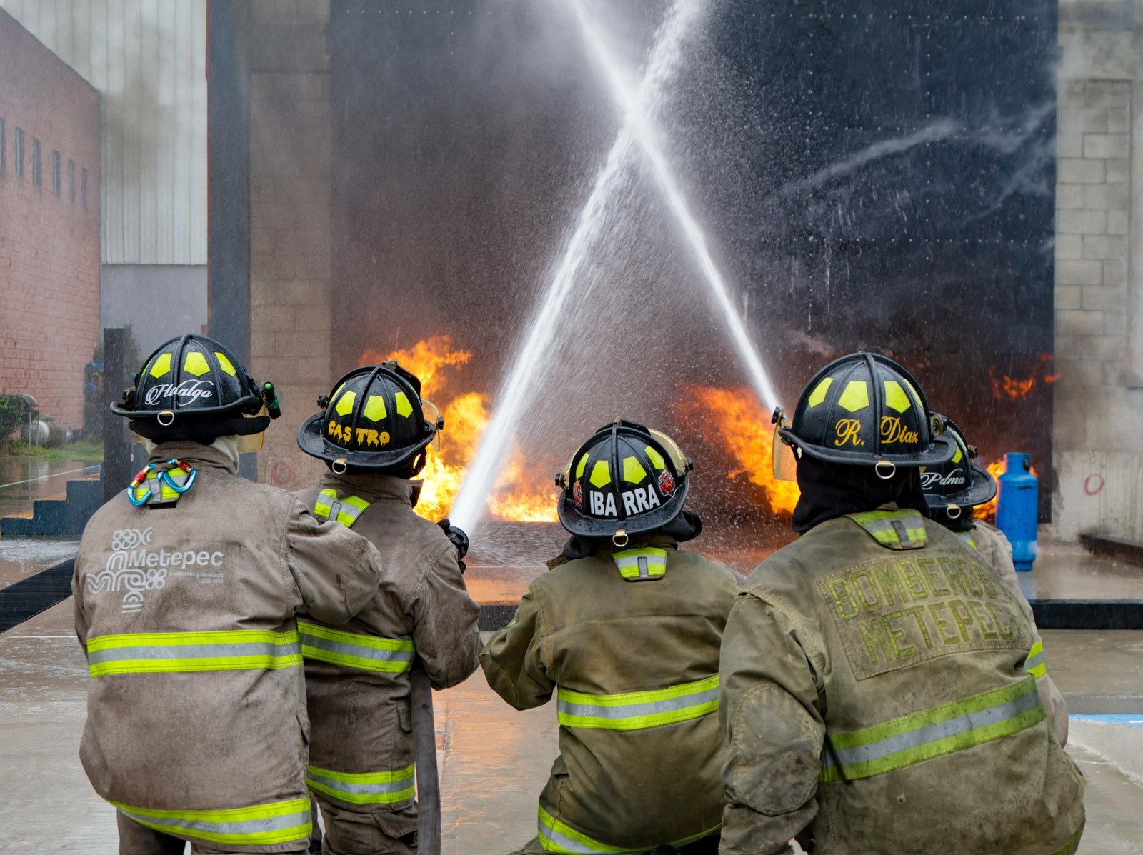 #Metepec amplía instalaciones de capacitación de bomberos