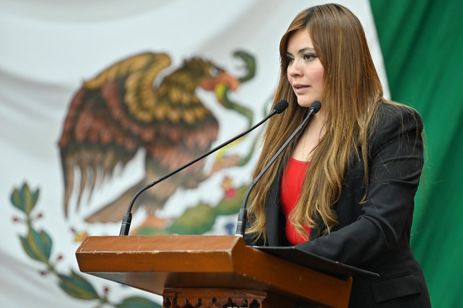 Congreso Mexiquense recibe iniciativa de la gobernadora para desaparecer órgano de transparencia