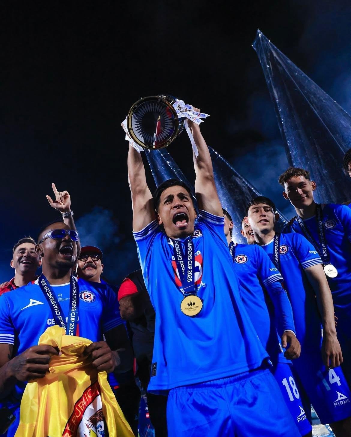 Con tremenda goliza, Cruz Azul se corona campeón de Concachampions 2025. Video