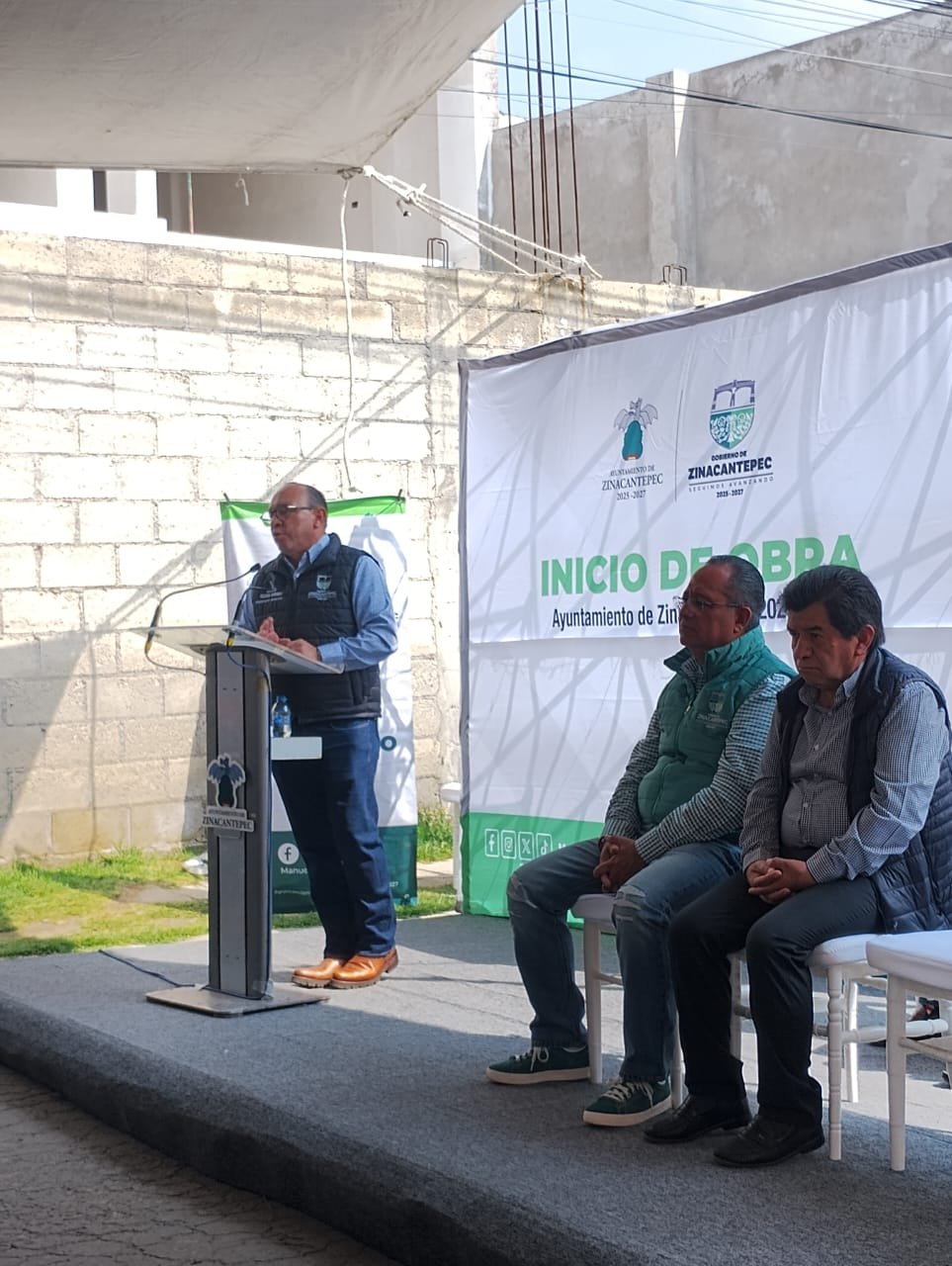 Alcalde de #Zinacantepec cumple con reconstrucción total de la avenida Galeana