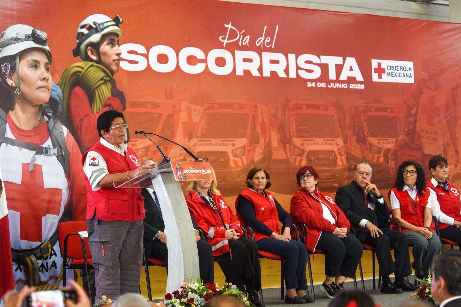 Cruz Roja Mexicana conmemora Día del Socorrista con homenaje en Toluca