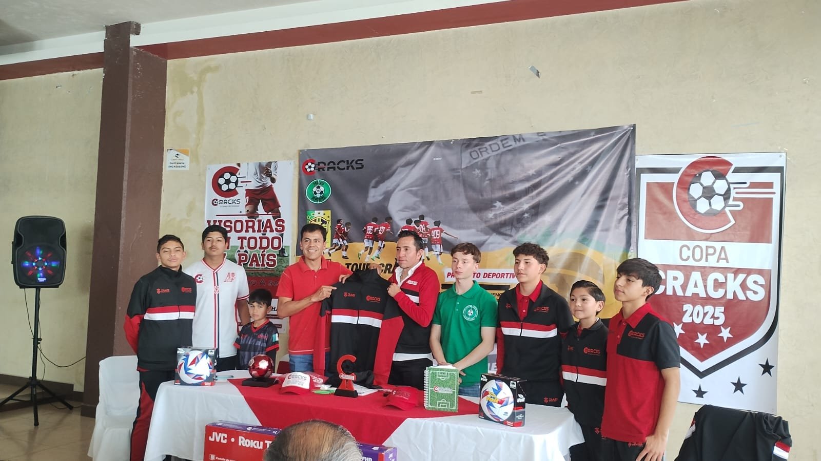 Tres equipos mexicanos juveniles participarán en la Copa Cracks en Brasil