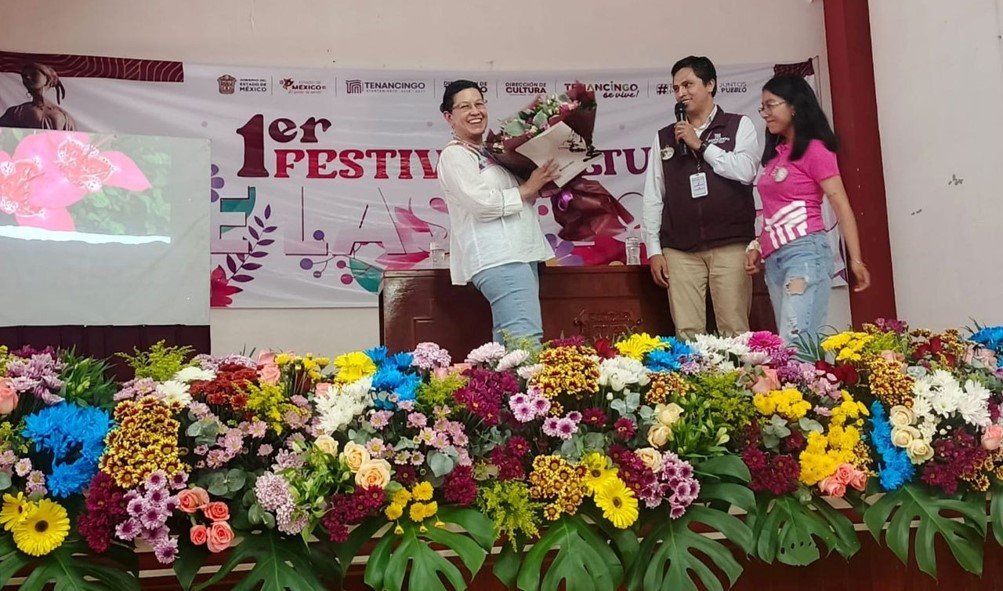 ¡Flores, ciencia y cultura! #UAEMéx en el Primer Festival Cultural de las Flores en Tenancingo