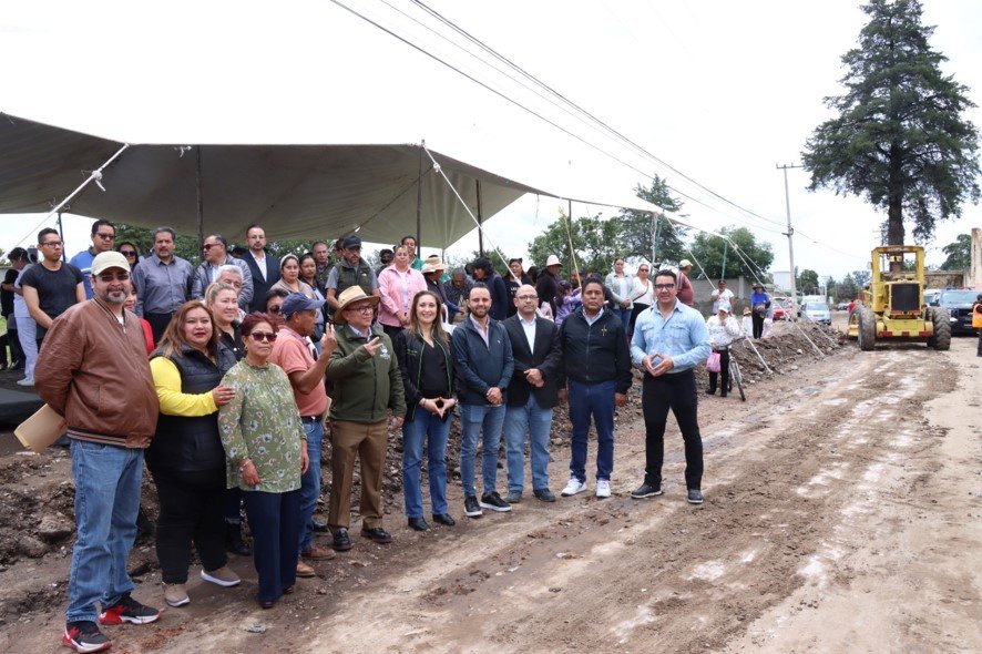 #Zinacantepec se transforma: Inicia segunda etapa de pavimentación en Avenida Universidad, eje clave para el desarrollo regional