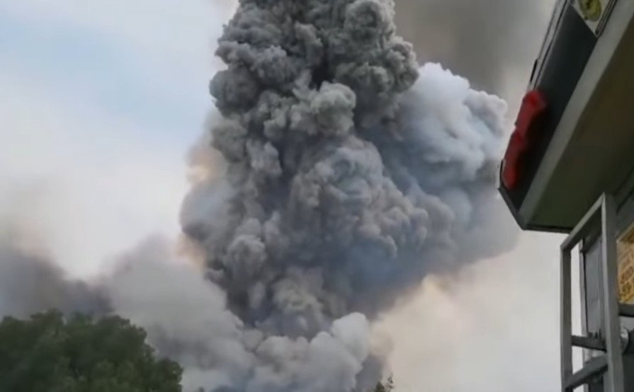 ÚLTIMA HORA: Gravísima explosión –otra vez– en #Tultepec. Fuertes imágenes