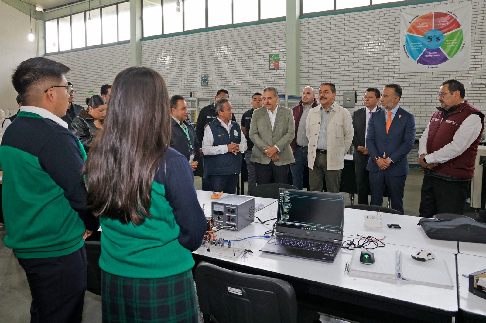 GEM invierte más de 9 mdp para rehabilitar y equipar 41 escuelas en #Metepec