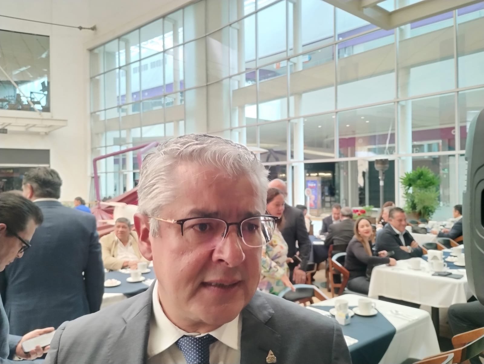 Comercio informal al alza en el centro de Toluca: Fernando Reyes