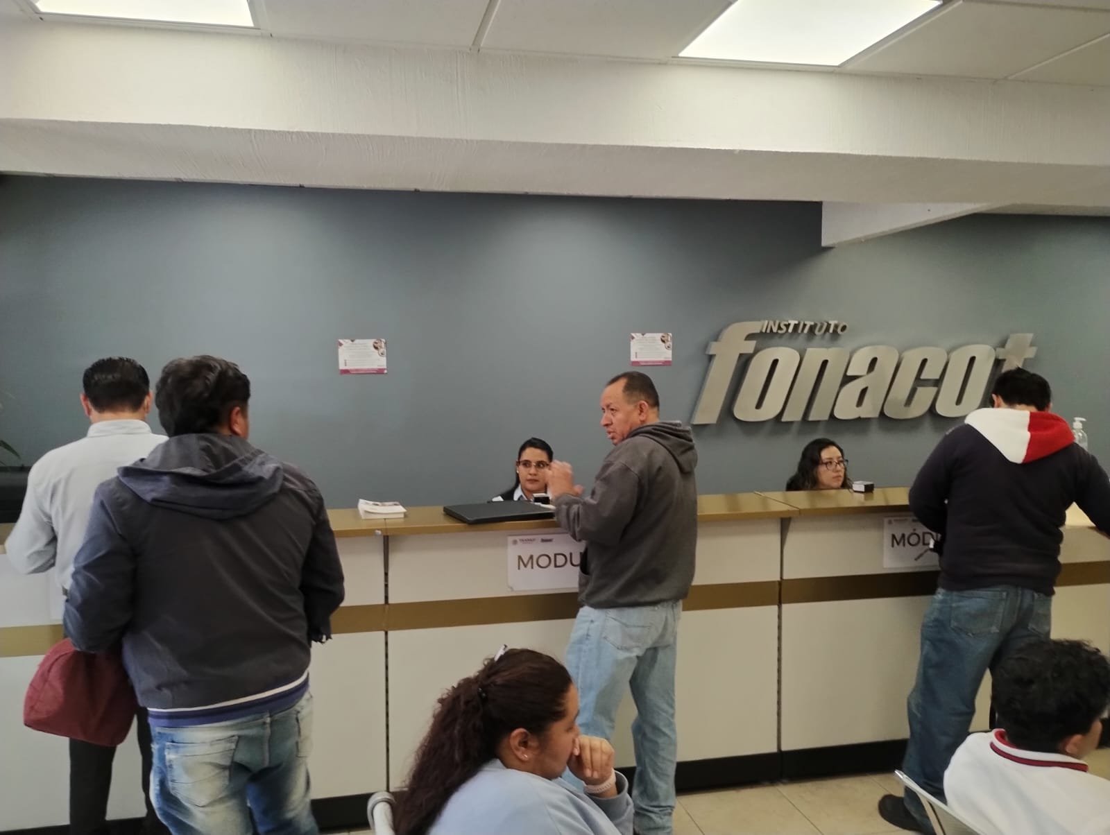 Fonacot apoya el regreso a clases otorgando créditos a padres de familia