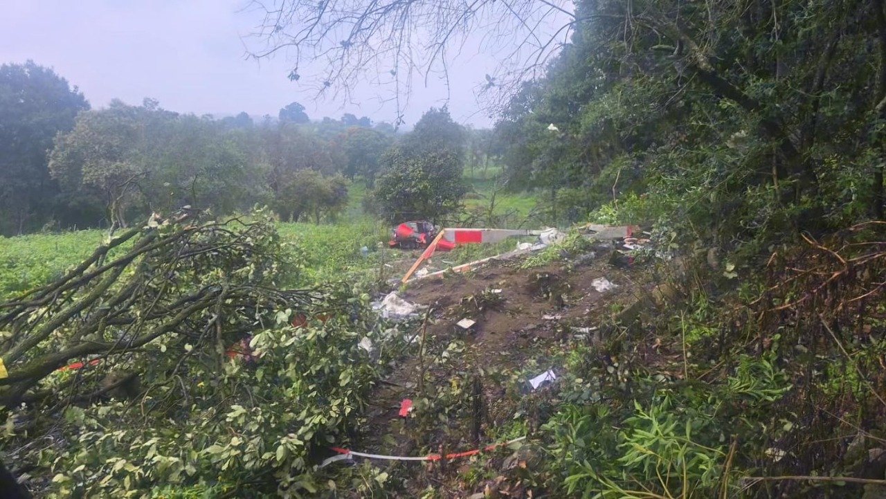 ÚLTIMA HORA: Se desploma helicóptero en el Estado de México; no hay sobrevivientes